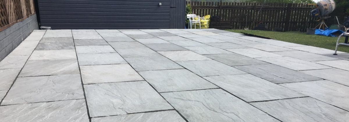 Porcelain paving